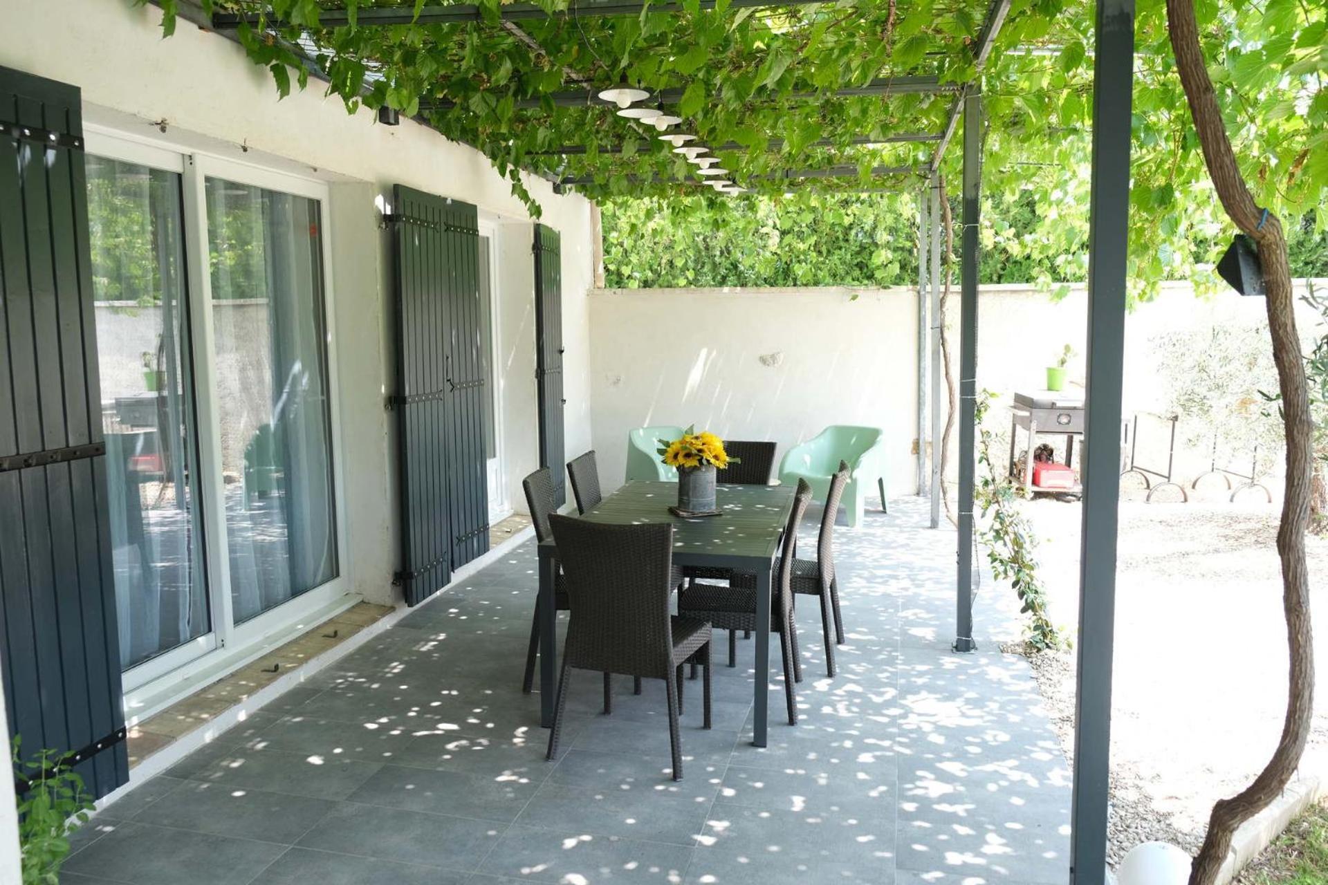 Very Pleasant House With Swimming Pool In Mouries, Near Les Baux De Provence In The Alpilles - 6 People 빌라 외부 사진